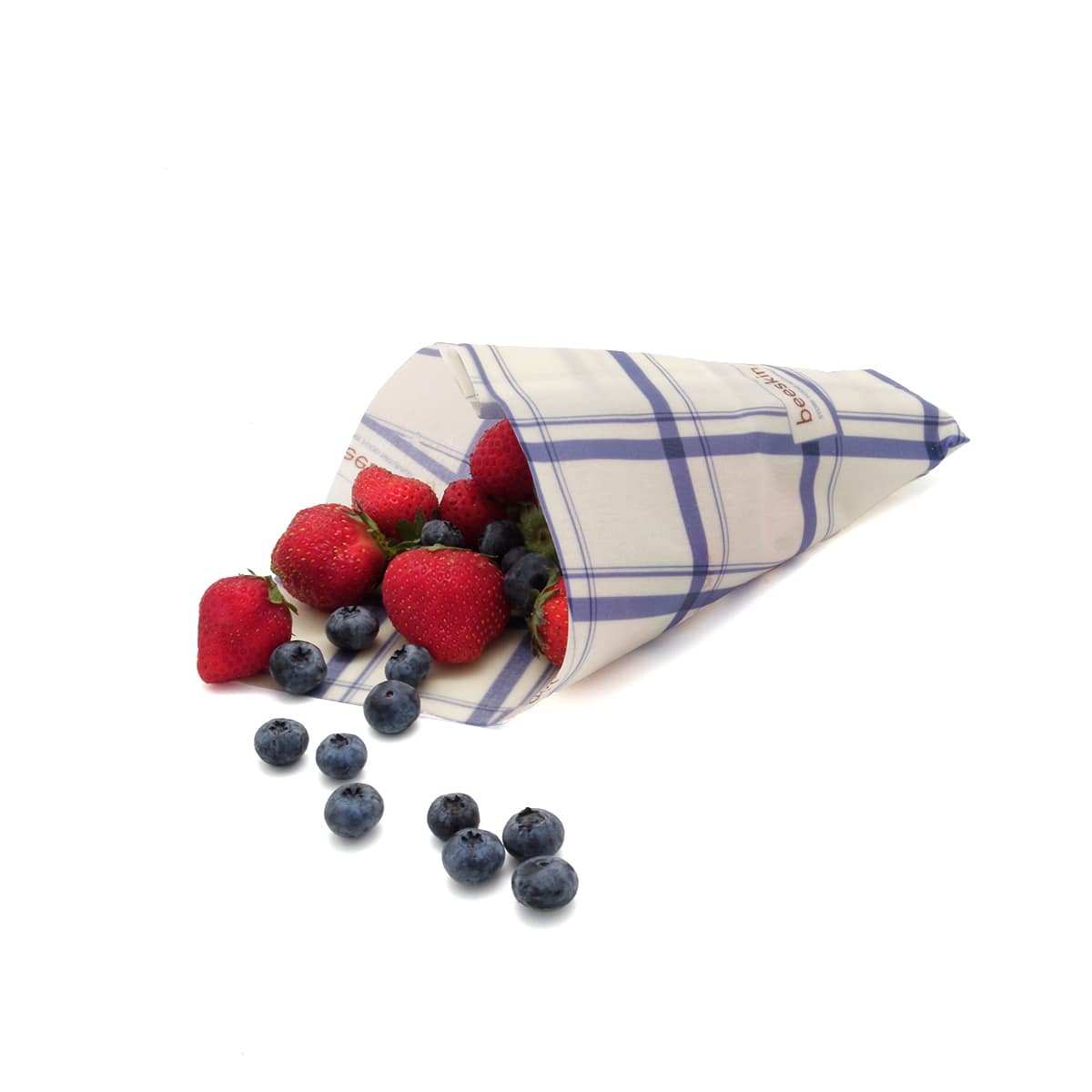 beeskin size m kitchen towel filled with berries