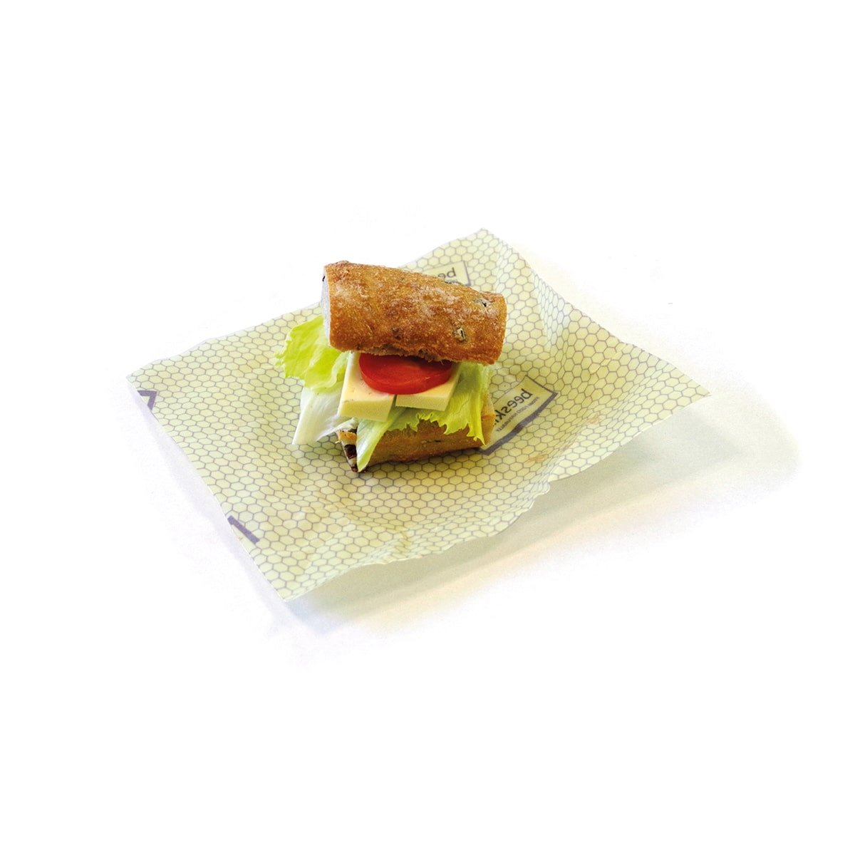 a small sandwich with lettuce and tomatoes place on a beeskin size M